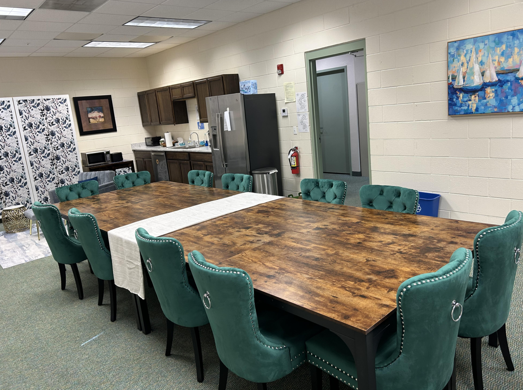 Upper School Faculty Lounge gets a makeover