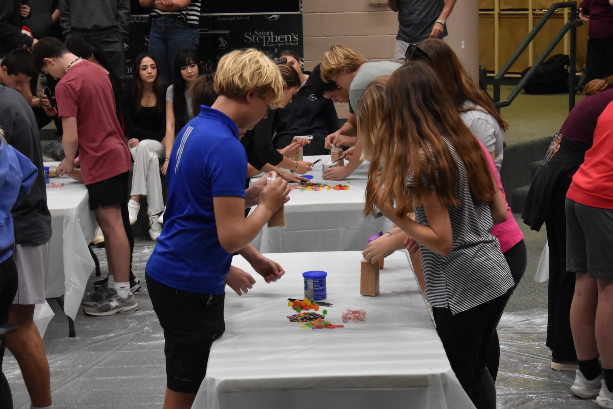 Gingerbread House Contest delights US and MS onlookers