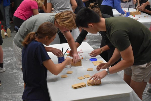 Gingerbread House Contest delights US and MS onlookers